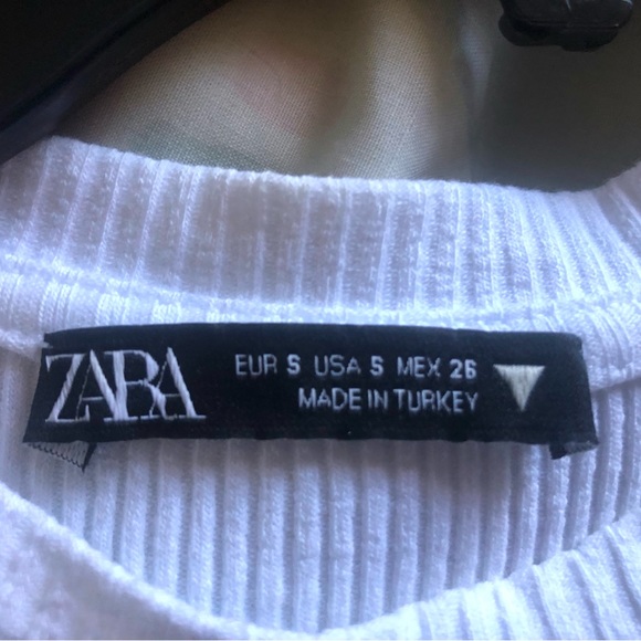 ZARA, Ribbed White Top - Picture 2 of 5